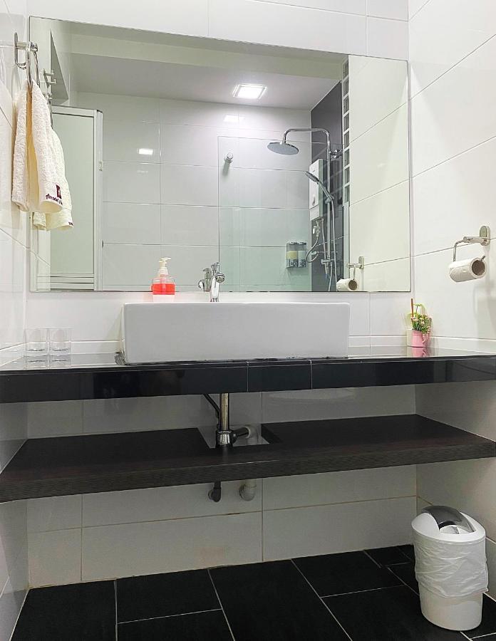 Amadel Residence 爱媄德民宿 1314 Malacca Екстер'єр фото